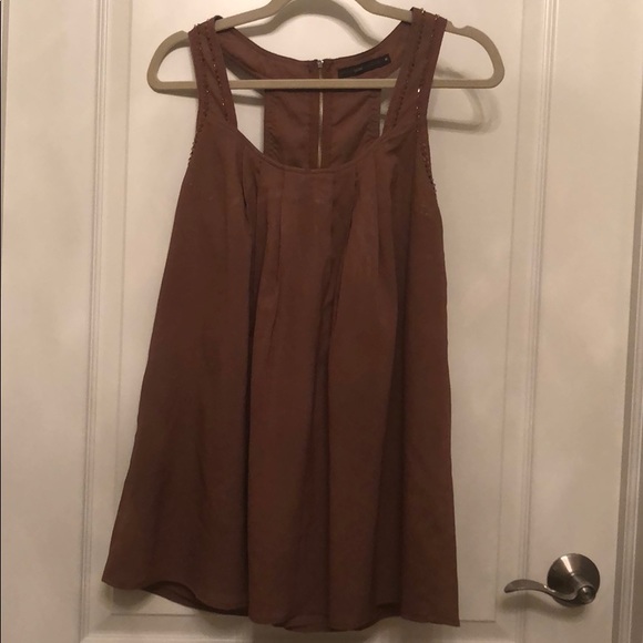 Top - Picture 2 of 8